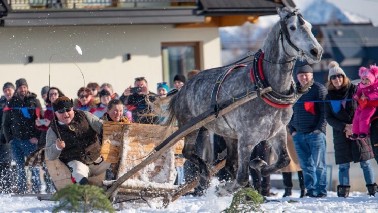 Parada Gazdowska na Bartolskim Wierchu, pierwsza w tym sezonie /wyniki, zdjęcia, wideo/